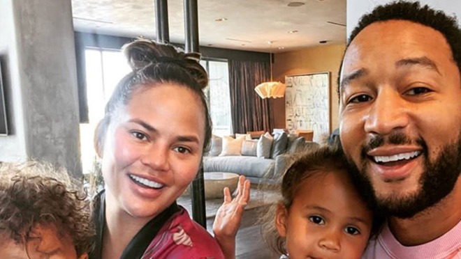 John Legend News Bilder Und Fotos E Online Deutschland